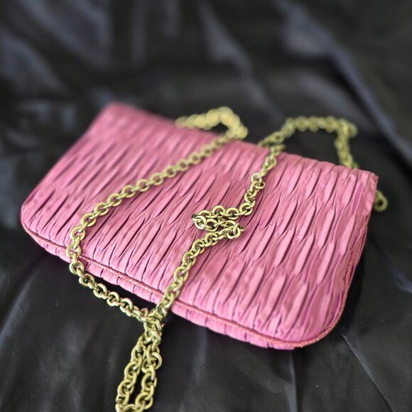 Coach Clutch - Picture 7 of 11